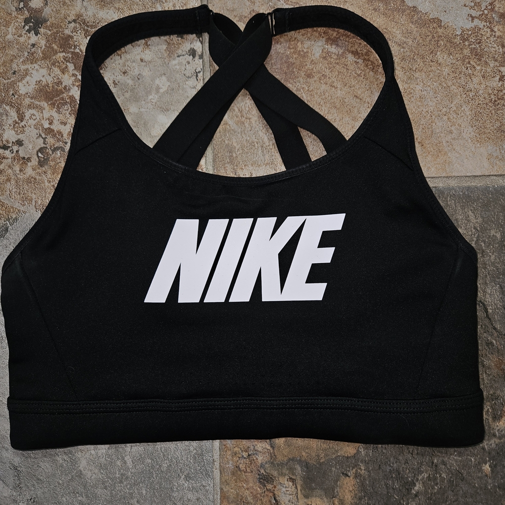 Womens Xs Nike Women's Black Cross-Back Sports Bra